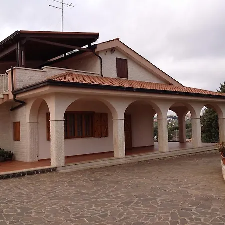 Alojamento de Acomodação e Pequeno-almoço Al Boschetto