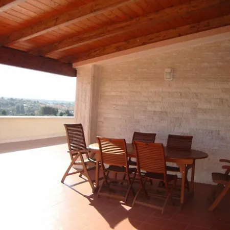 Alojamento de Acomodação e Pequeno-almoço Al Boschetto