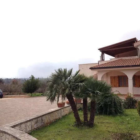 Oda ve Kahvaltı Al Boschetto Putignano