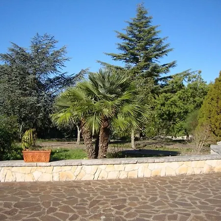 Oda ve Kahvaltı Al Boschetto